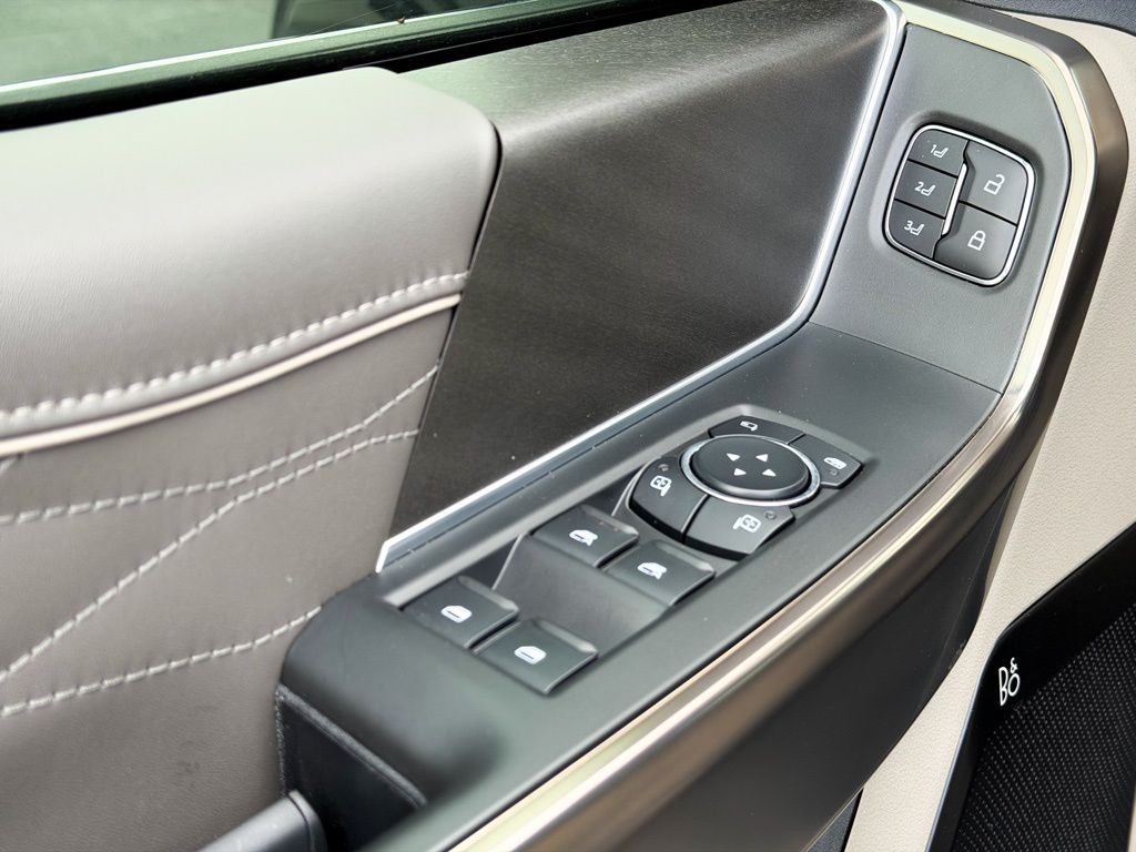 2026 Ford F-150 Platinum - Photo 20
