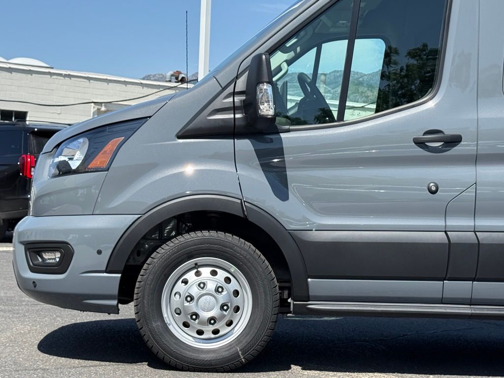 2025 Ford Transit Passenger Van XLT - Photo 40