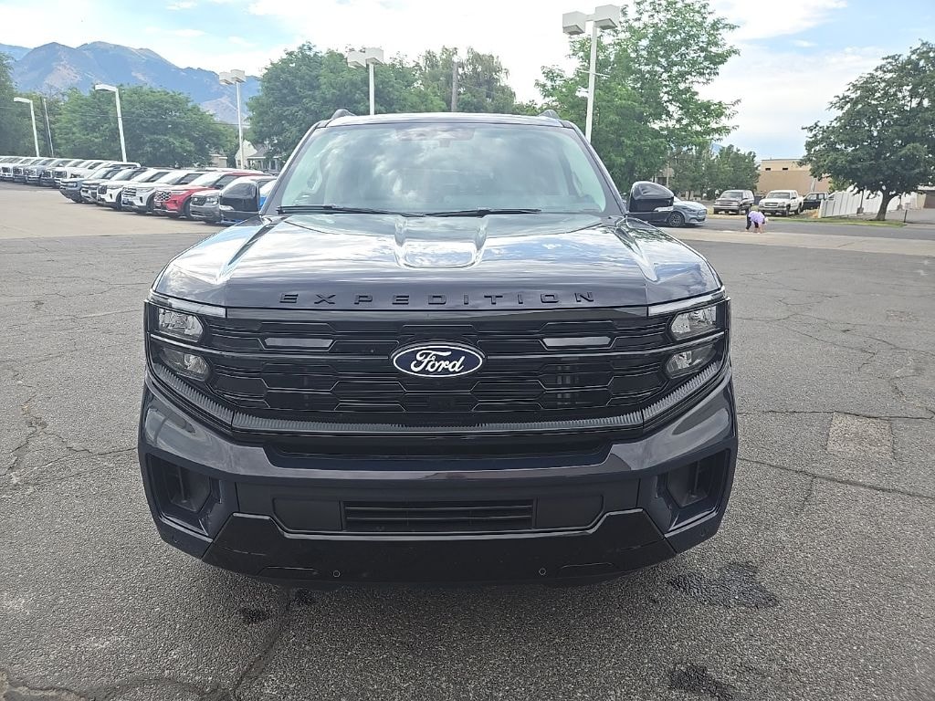 New 2027 Ford Expedition Platinum SUV