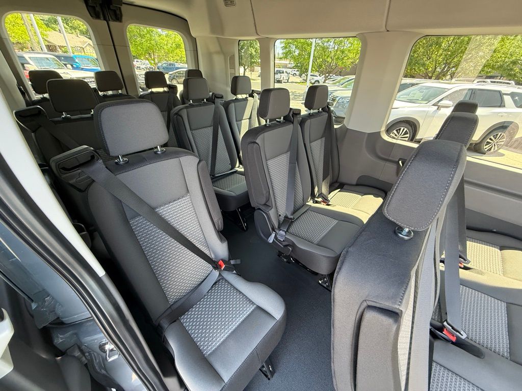 2025 Ford Transit Passenger Van XLT - Photo 30