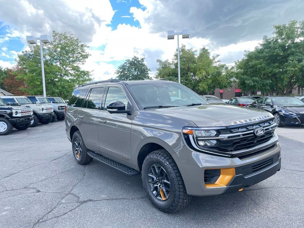 New 2027 Ford Expedition Tremor SUV
