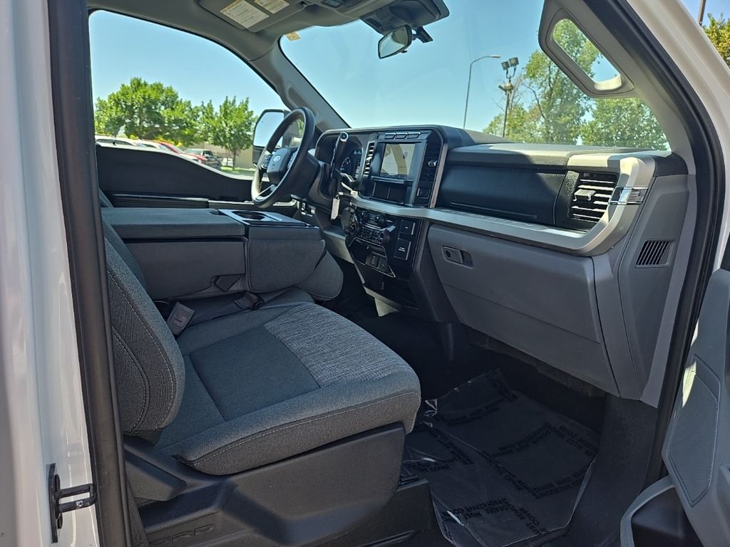 2024 Ford F-250 Super Duty XLT - Photo 27