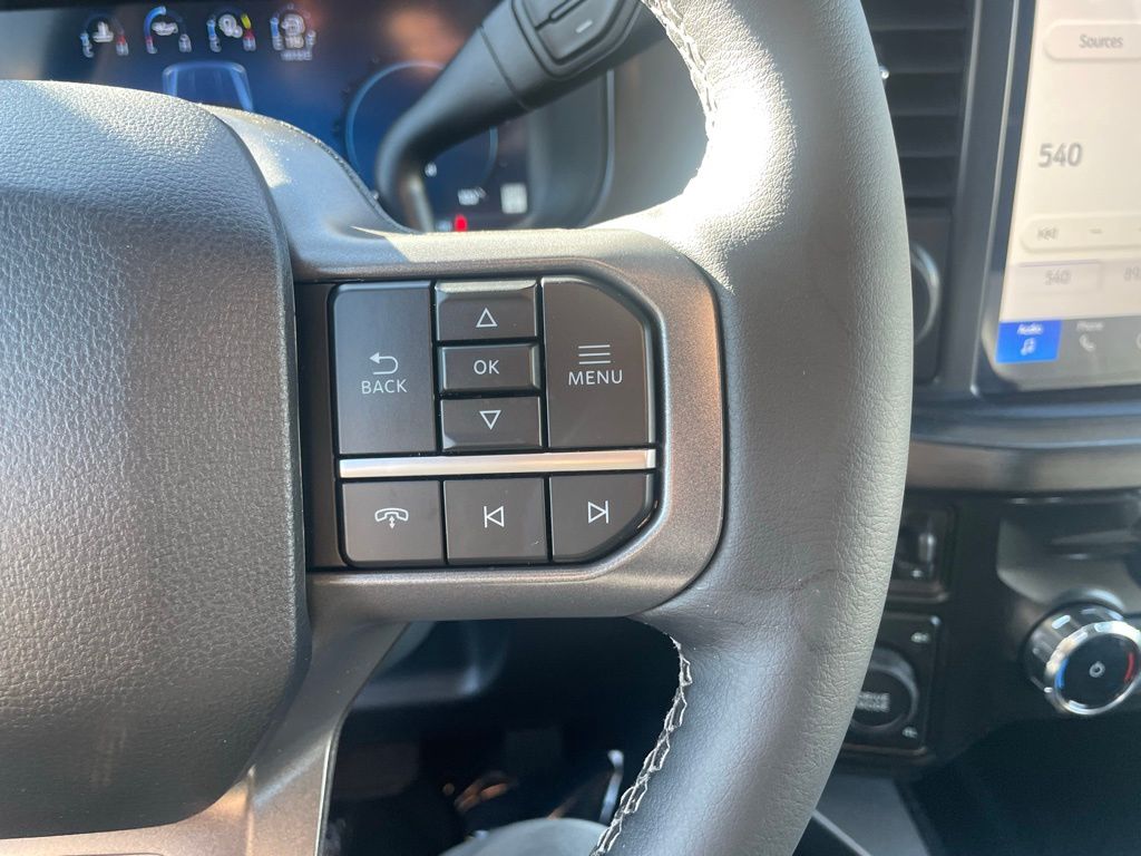 2026 Ford F-350 Super Duty Lariat - Photo 14