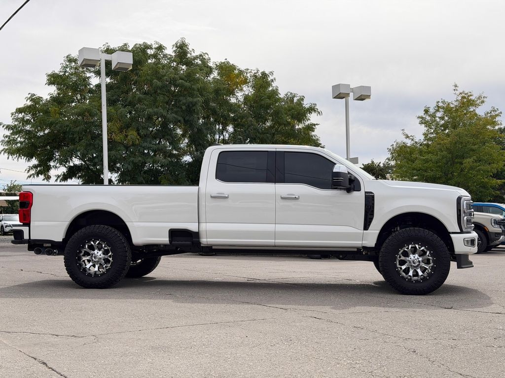 New 2026 Ford F-350SD Platinum Truck Crew Cab