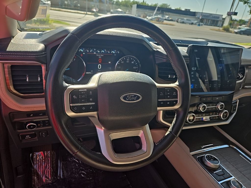 2024 Ford Expedition Limited - Photo 13