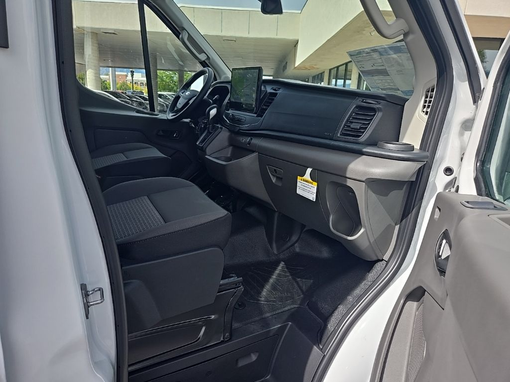 2025 Ford Transit Van Base - Photo 24