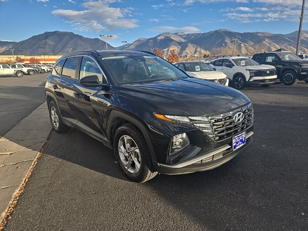 2024 Hyundai Tucson SEL photo 2