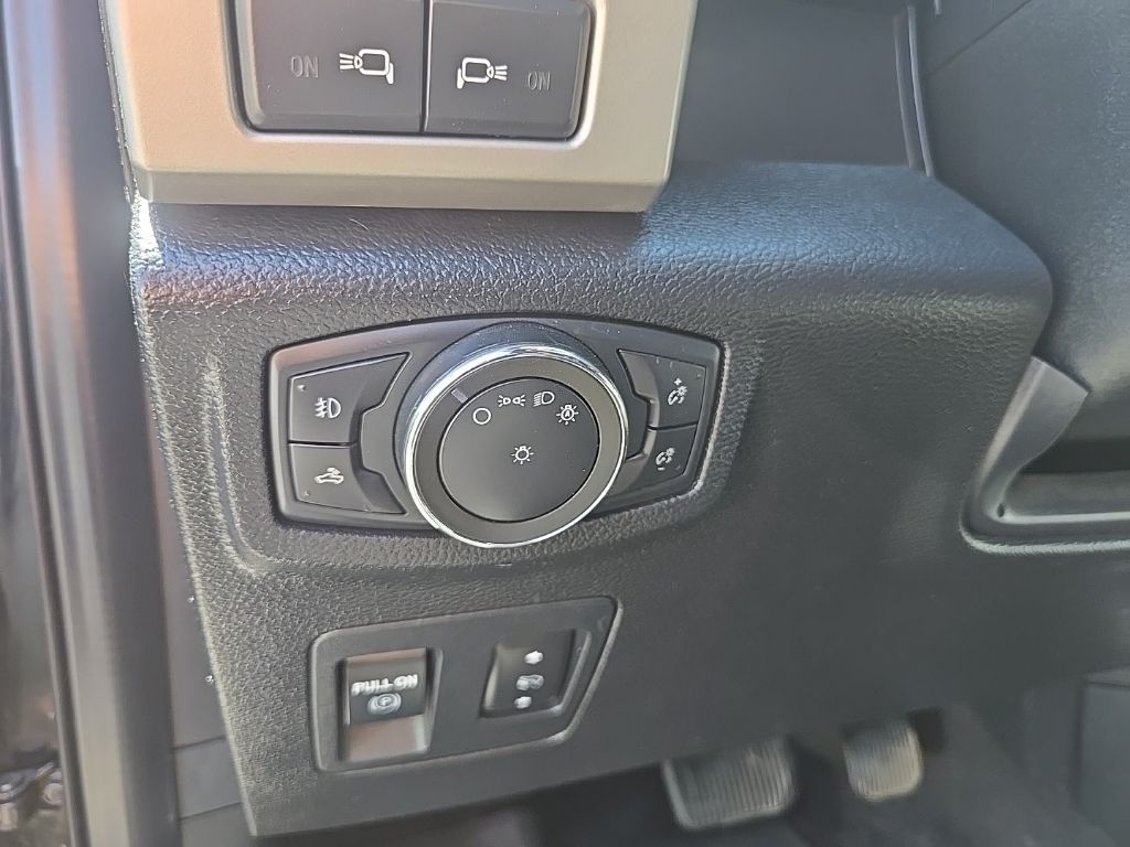 2020 Ford F-150 Lariat - Photo 9