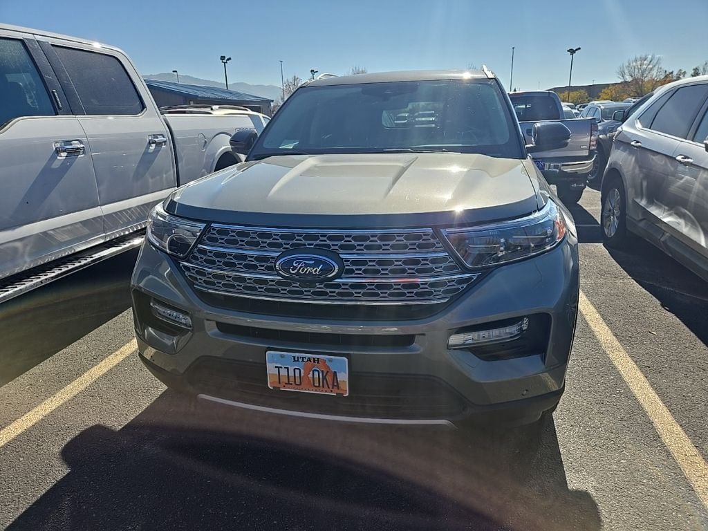 2020 Ford Explorer SUV  2020 Ford Explorer SUV