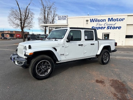 2023 Jeep Gladiator Overland Crew Cab Short Bed Truck