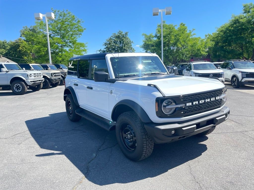 New 2026 Ford Bronco Outer Banks SUV