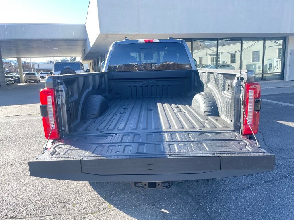2026 Ford F-350 Super Duty Lariat - Photo 26