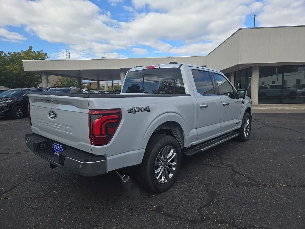 2025 Ford F-150 Lariat photo 4