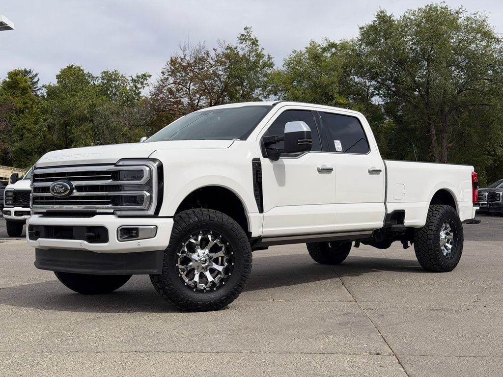 New 2026 Ford F-350SD Platinum Truck Crew Cab