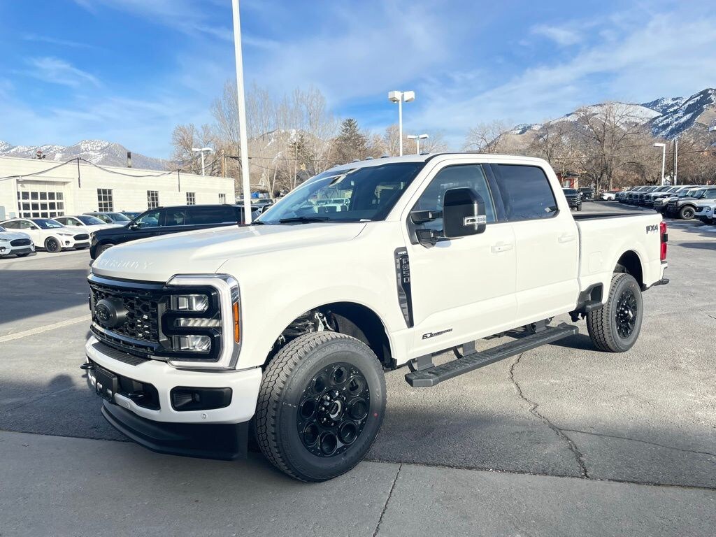 New 2026 Ford F-350SD Lariat Truck Crew Cab