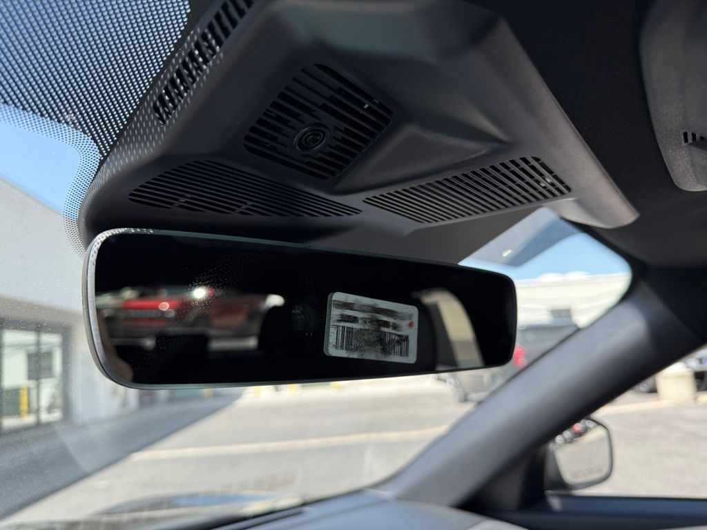 2025 Ford Mustang Mach-E GT - Photo 24
