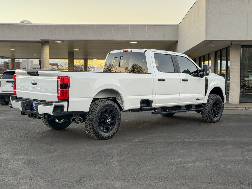 2026 Ford F-350 Super Duty XL - Photo 5