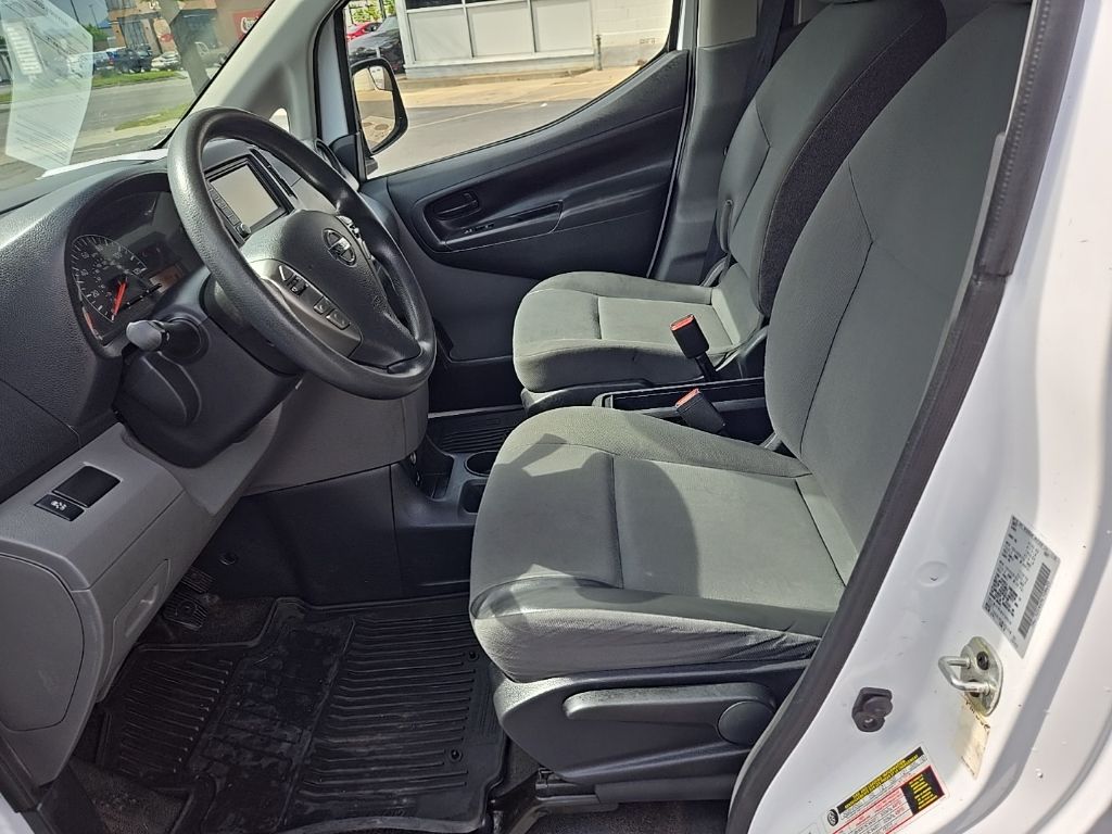 2021 Nissan NV200 S - Photo 12