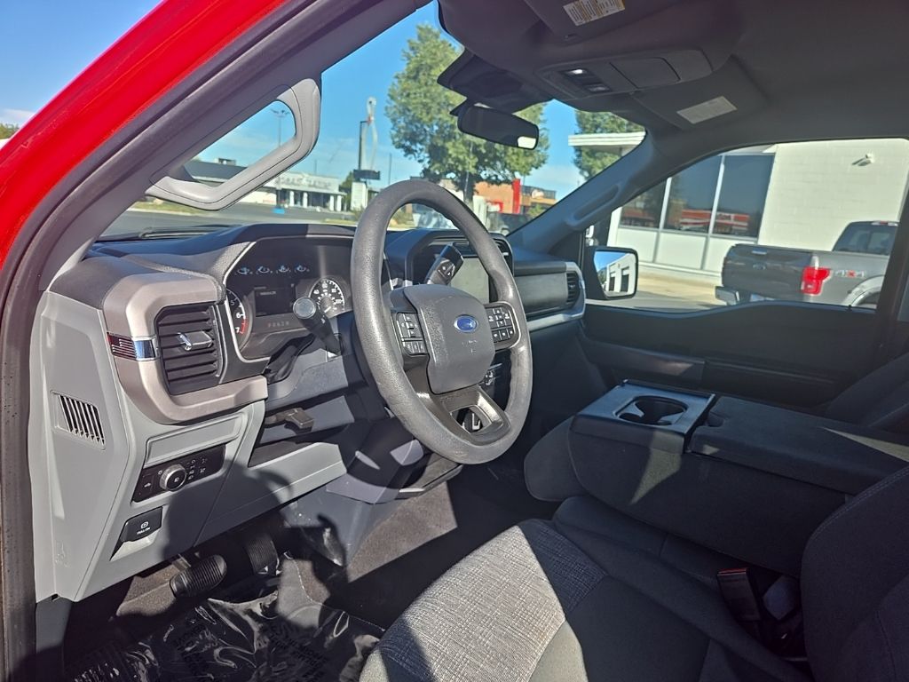 2023 Ford F-150 XLT - Photo 11