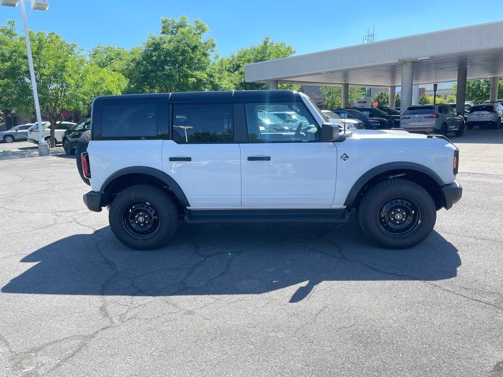 New 2026 Ford Bronco Outer Banks SUV