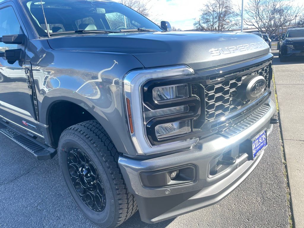 2026 Ford F-350 Super Duty Lariat - Photo 30