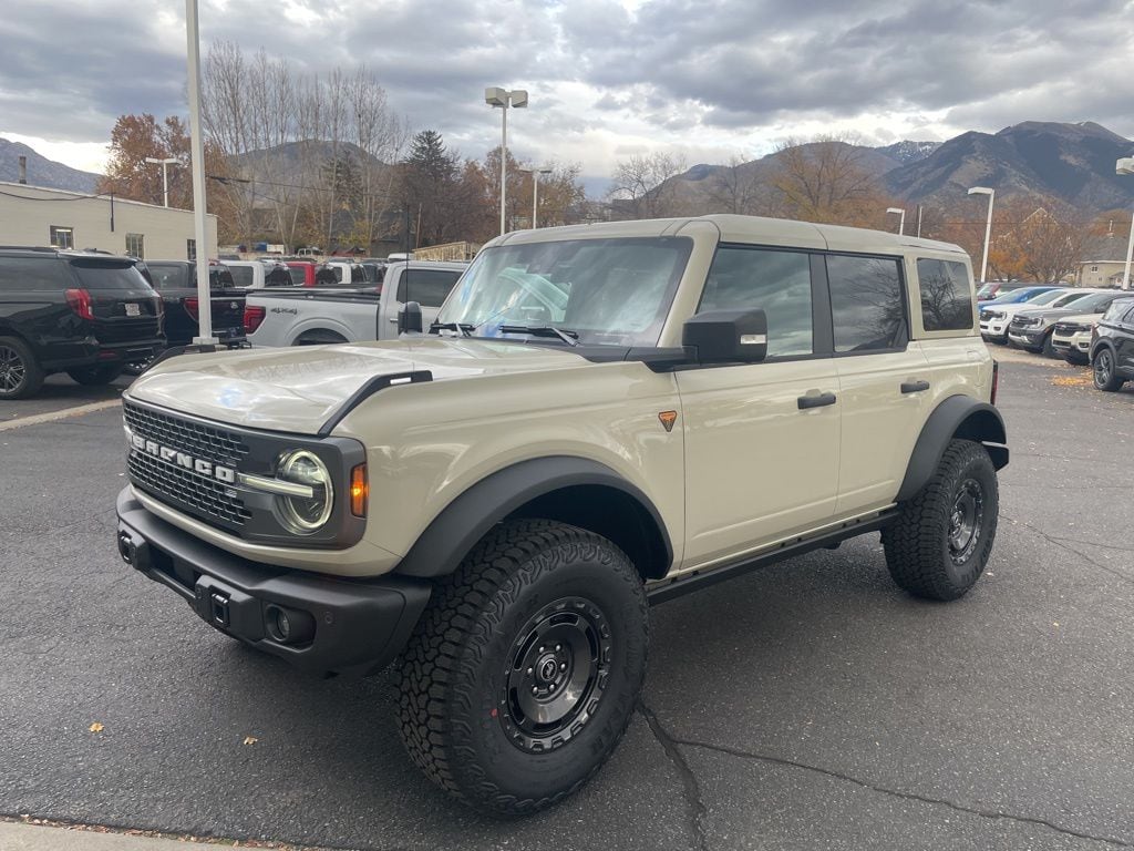 2025 Ford Bronco 4-Door Badlands's photo