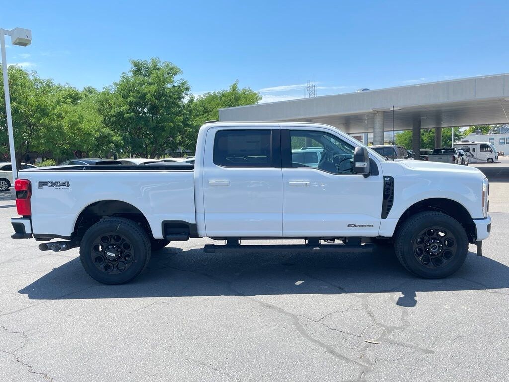 New 2026 Ford F-250SD XLT Truck Crew Cab
