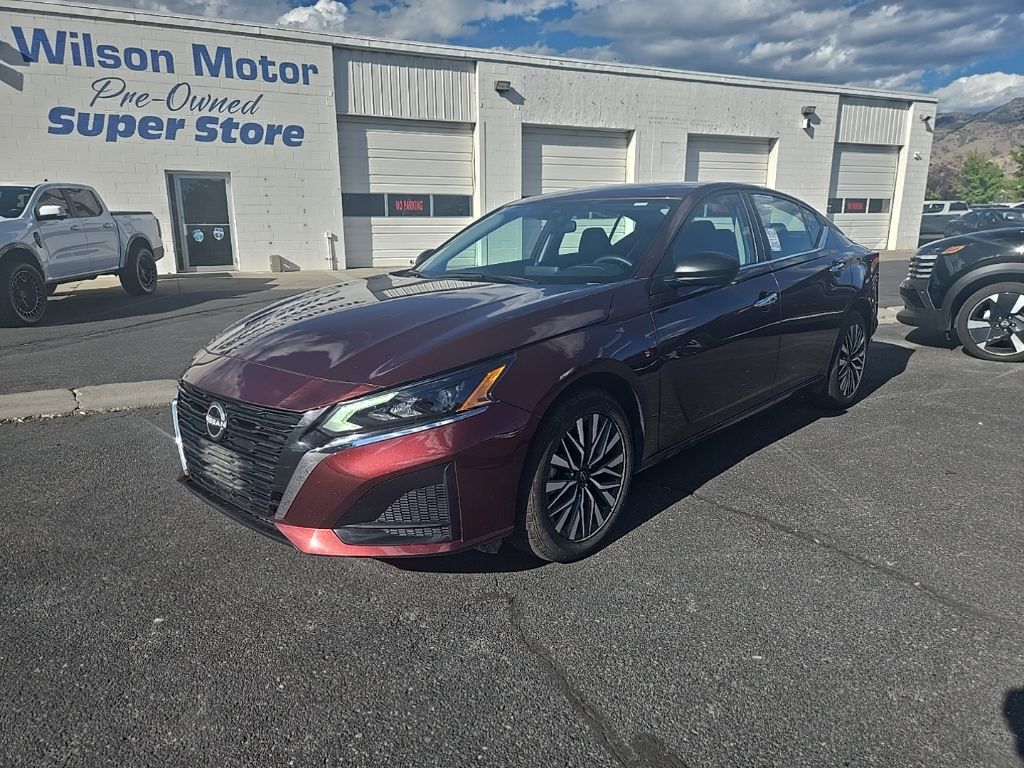 2025 Nissan Altima