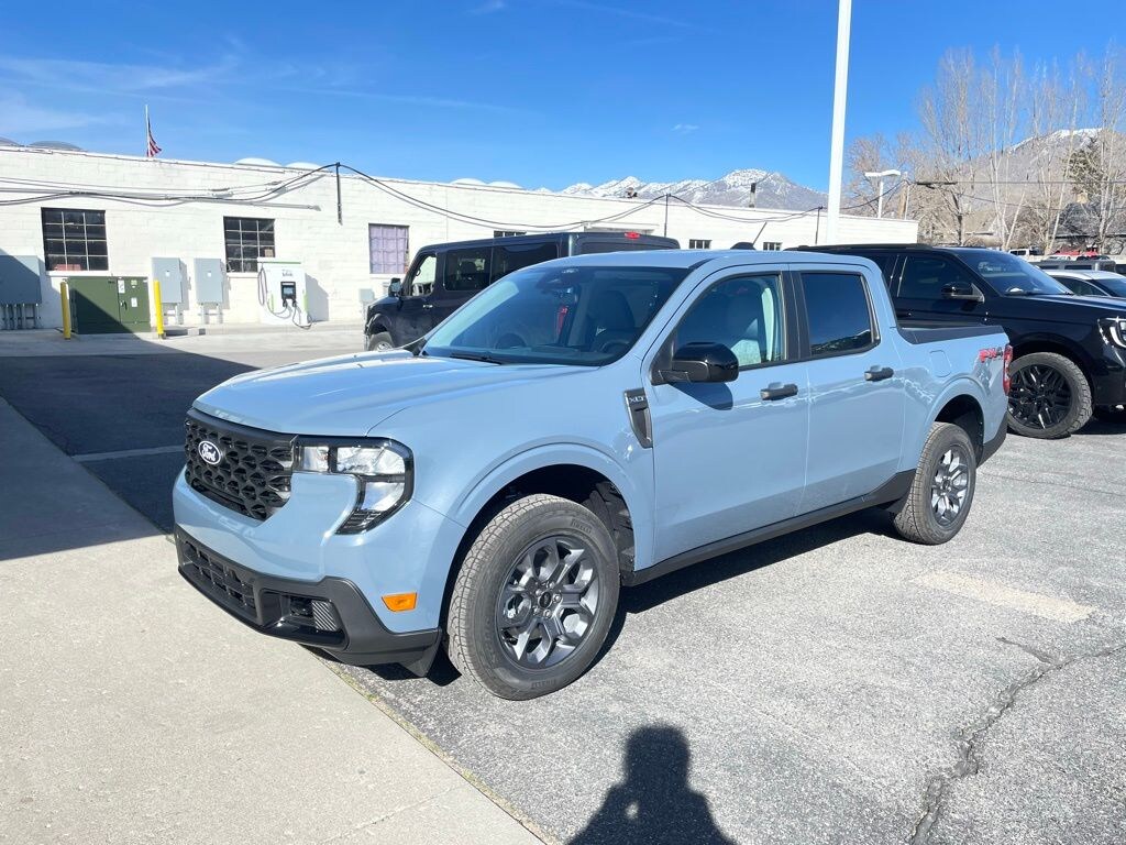 New 2026 Ford Maverick XLT Truck SuperCrew