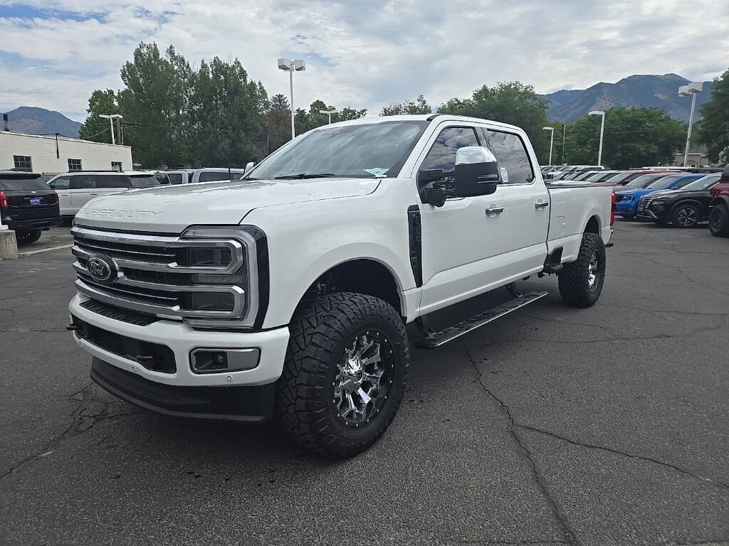 New 2026 Ford F-350SD Platinum Truck Crew Cab