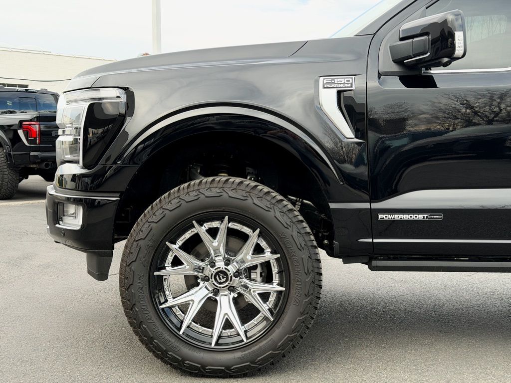2026 Ford F-150 Platinum - Photo 10