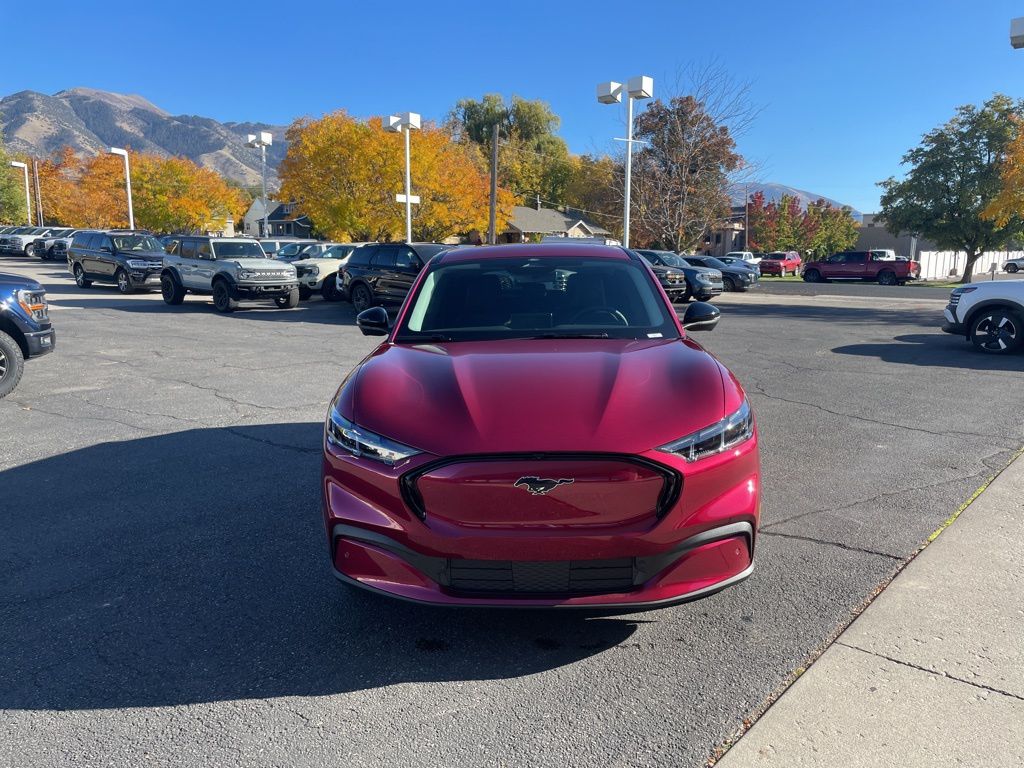 2025 Ford Mustang Mach-E Premium photo 2