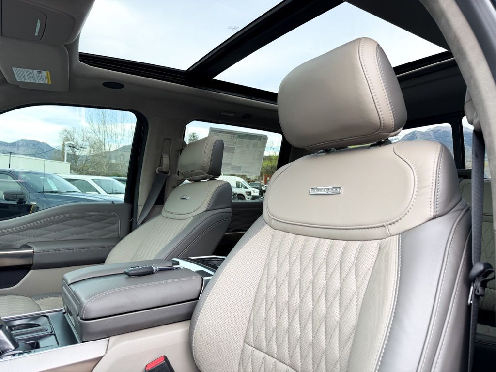 2026 Ford F-150 Platinum - Photo 24