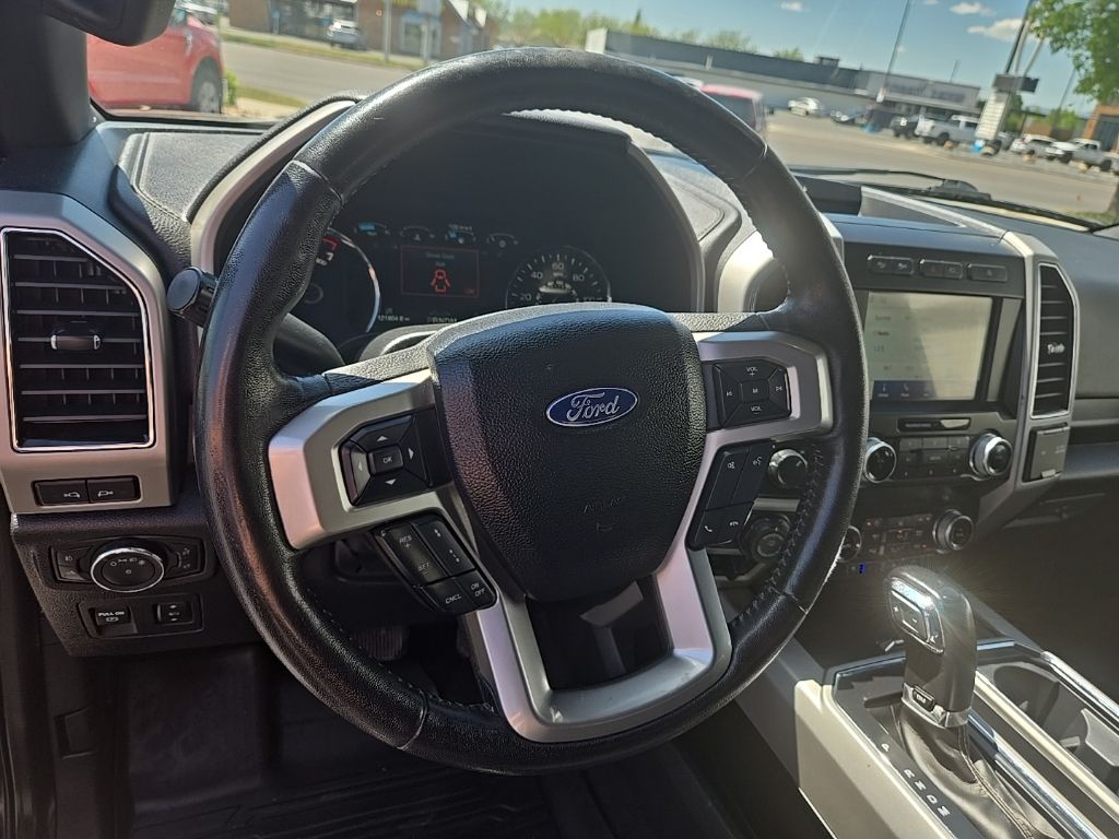 2020 Ford F-150 Lariat - Photo 12