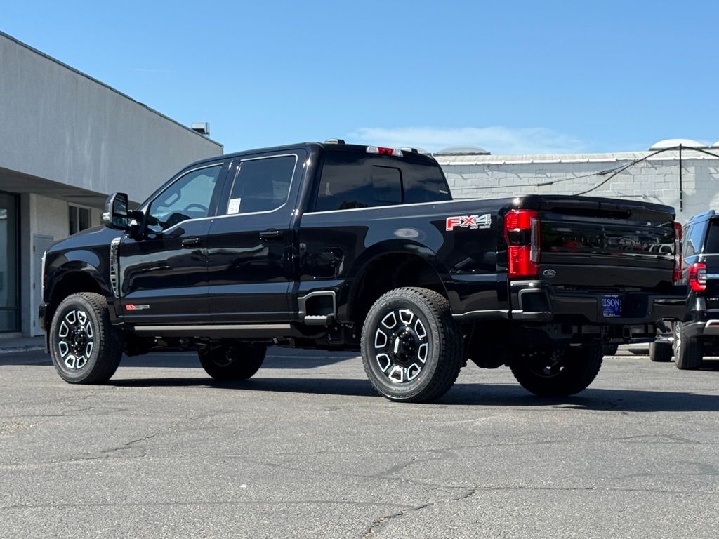 2025 Ford F-350 Super Duty Platinum - Photo 7