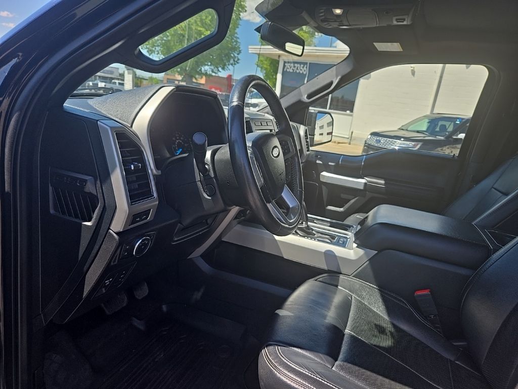 2020 Ford F-150 Lariat - Photo 10