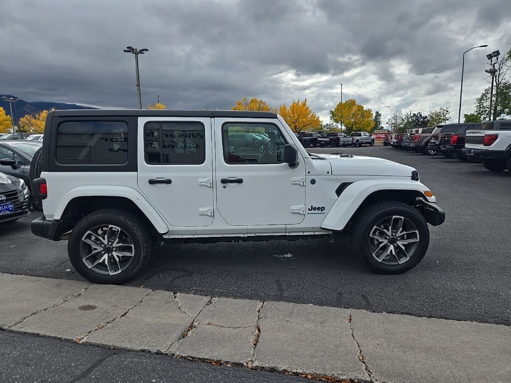 2024 Jeep Wrangler 4xe Sport S photo 4