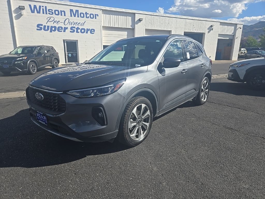 2025 Ford Escape