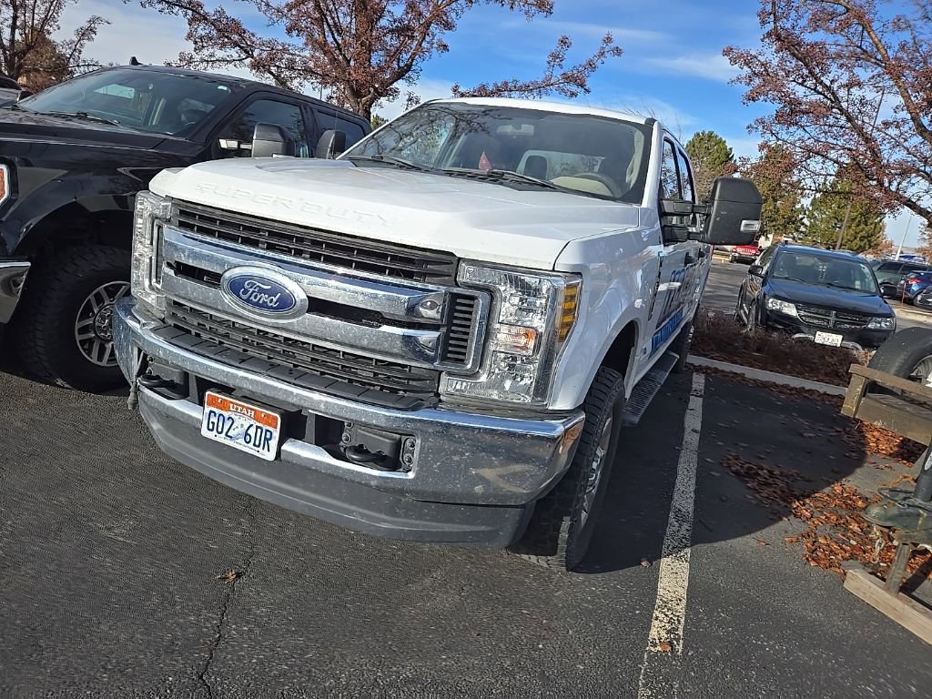 2019 Ford F-250 XLT photo 3