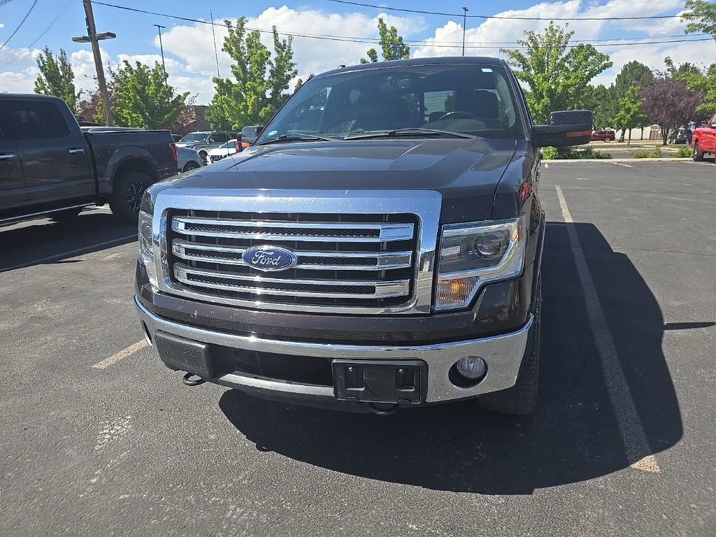 2013 Ford F-150 Lariat photo 2