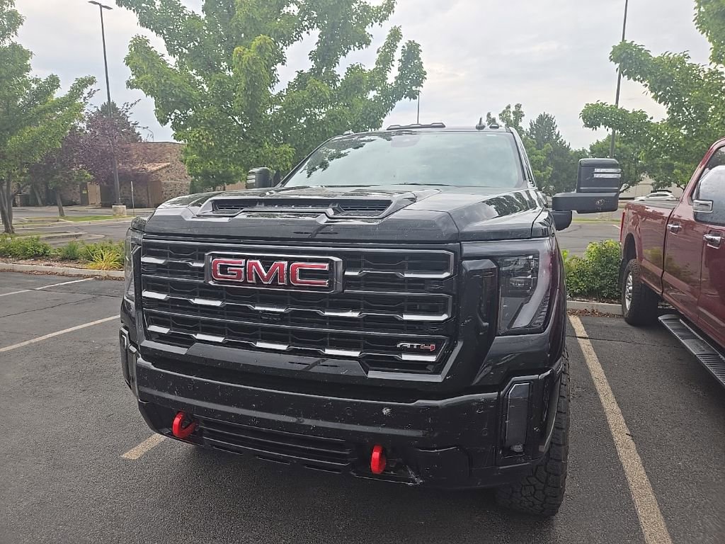 2024 Gmc Sierra 2500 HD AT4 photo 2
