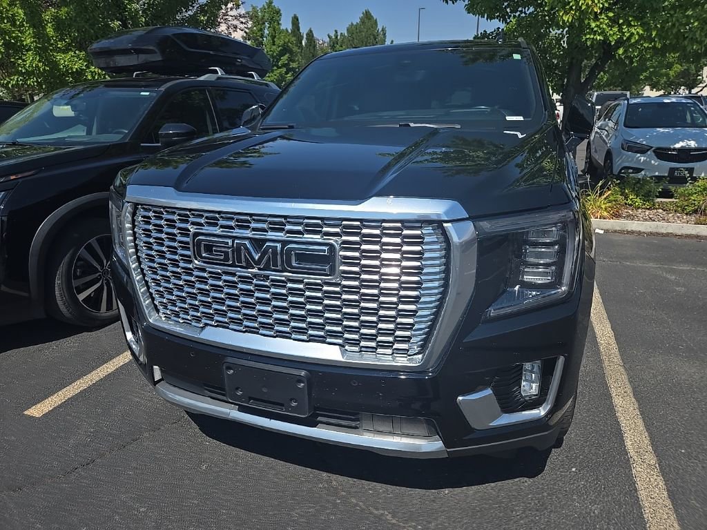 2022 Gmc Yukon XL Denali photo 2