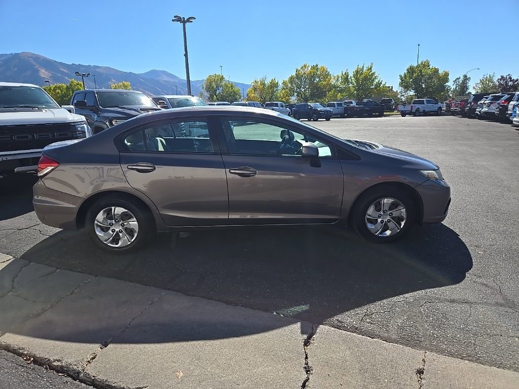 2013 Honda Civic LX photo 4