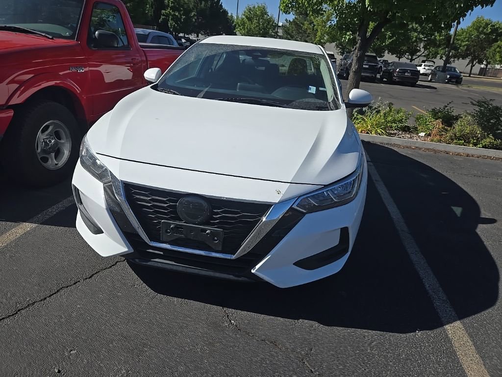 2022 Nissan Sentra SV photo 2