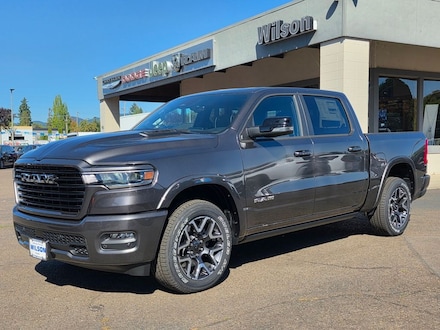 2026 Ram 1500 LARAMIE CREW CAB 4X4 5'7 BOX Pickup