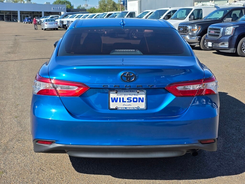 2020 Toyota Camry LE photo 4