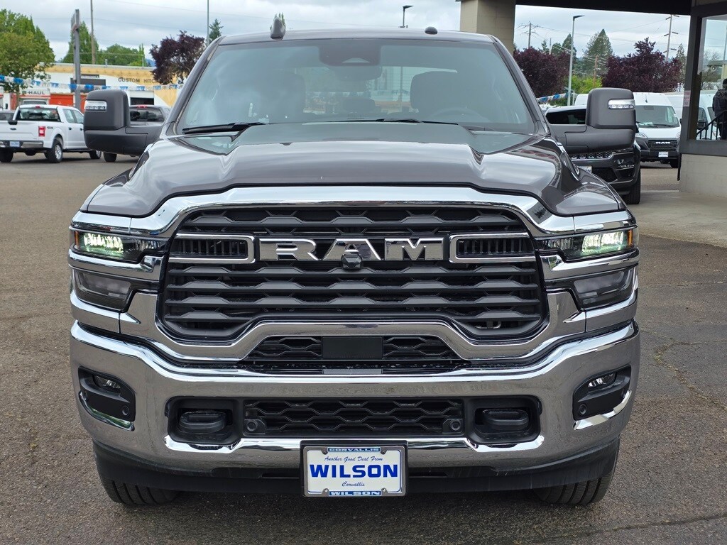 2025 Ram 2500 Big Horn photo 3