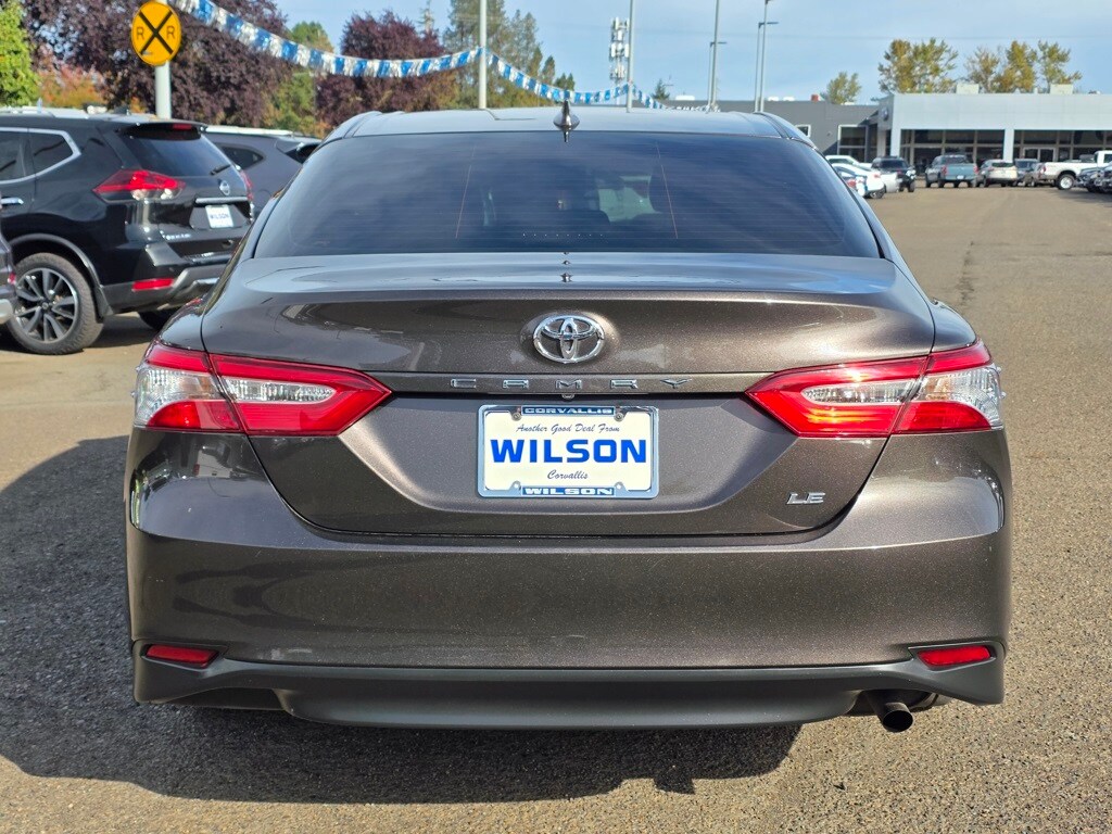 2019 Toyota Camry LE photo 4