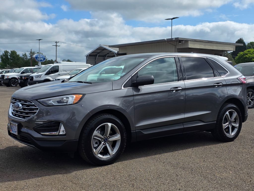 2022 Ford Edge SEL AWD's photo