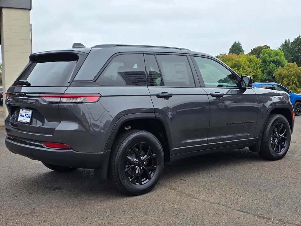 2025 Jeep Grand Cherokee Altitude - Photo 32